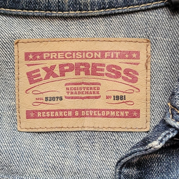 Jean Jacket - Picture 3 of 4